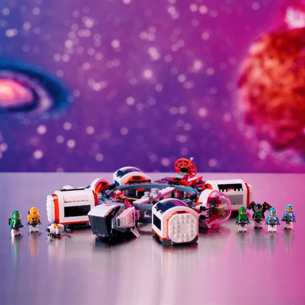 Constructor LEGO Modular Space Station Multicolor Numărul de piese 1097, 7+ photo 10
