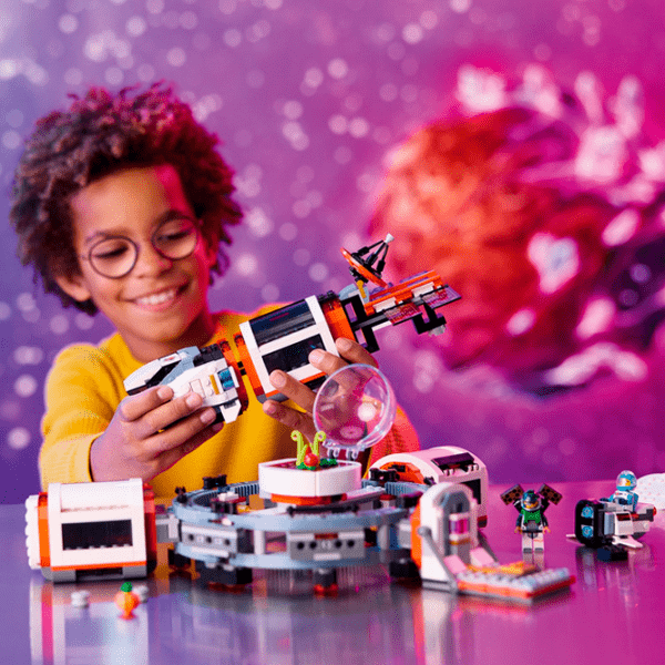 Constructor LEGO Modular Space Station Multicolor Numărul de piese 1097, 7+ photo 12