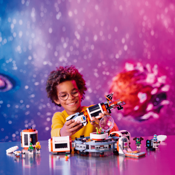 Constructor LEGO Modular Space Station Multicolor Numărul de piese 1097, 7+ photo 14