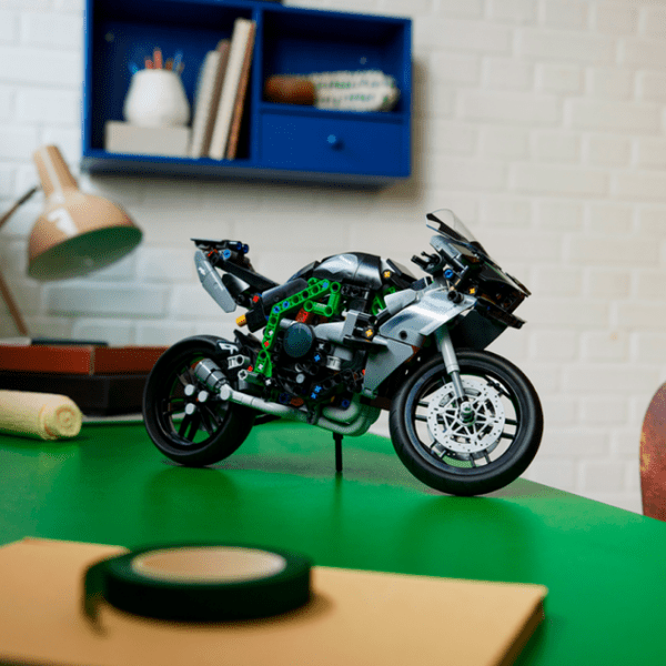 Конструктор LEGO Kawasaki Ninja H2R Разноцветный Количество деталей 643, 10+ photo 7