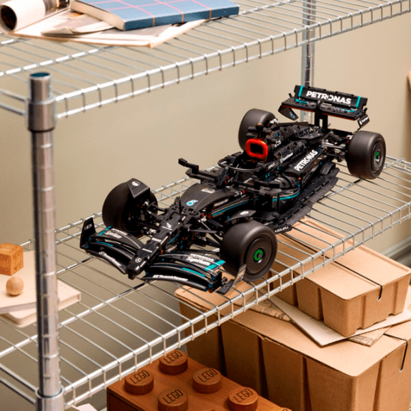 Конструктор LEGO Mercedes-AMG F1 W14 E Performancees-AMG F1 W14 E Performanceeqeq Разноцветный Количество деталей 1642, 18+ photo 9