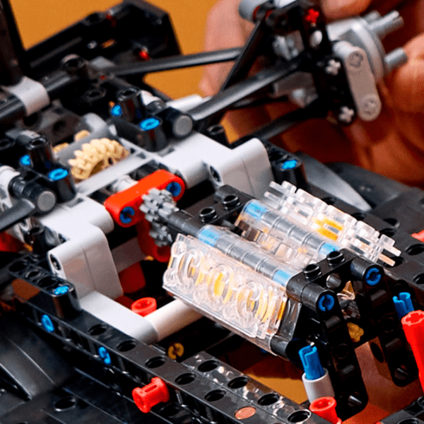 Конструктор LEGO Mercedes-AMG F1 W14 E Performancees-AMG F1 W14 E Performanceeqeq Разноцветный Количество деталей 1642, 18+ photo 11