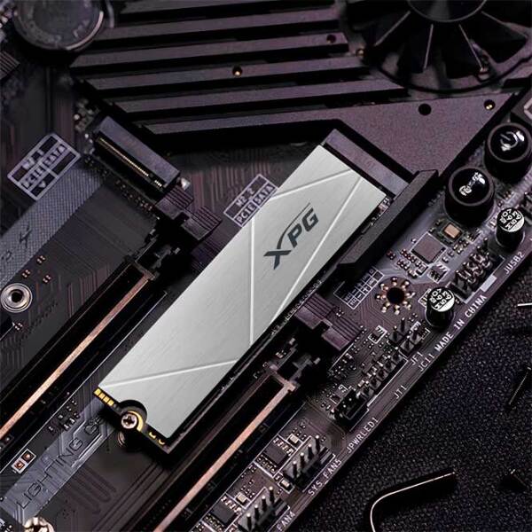 SSD ADATA XPG GAMMIX S60 M.2 NVMe 2 ТБ Скорость чтения: 5000 Мб/ с,
Скорость записи: 4600 Мб/ с photo 7