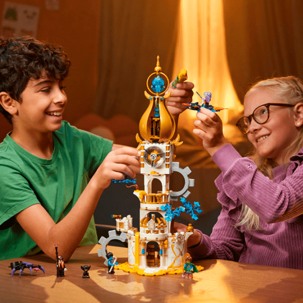 Constructor LEGO The Sandman's Tower Multicolor Numărul de piese 723, 9+ photo 11