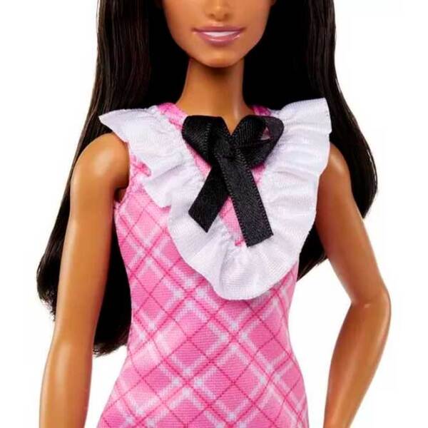 Păpușă Barbie Fashionistas model HJT06 3+ photo 3