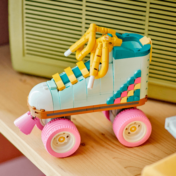 Constructor LEGO Retro Roller Skate Multicolor Numărul de piese 342, 8+ photo 7