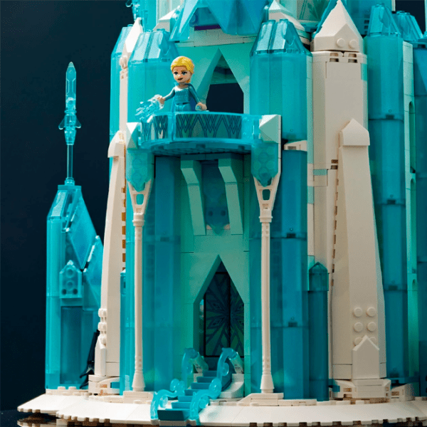 Конструктор LEGO The Ice Castle Разноцветный Количество деталей 1709, 14+ photo 6