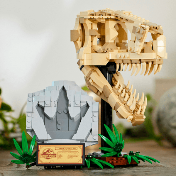 Constructor LEGO Dinosaur Fossils T. rex Skull Multicolor Numărul de piese 577, 9+ photo 8