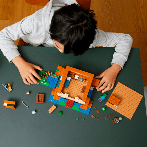 Конструктор LEGO The Frog House Разноцветный Количество деталей 400, 8+ photo 10