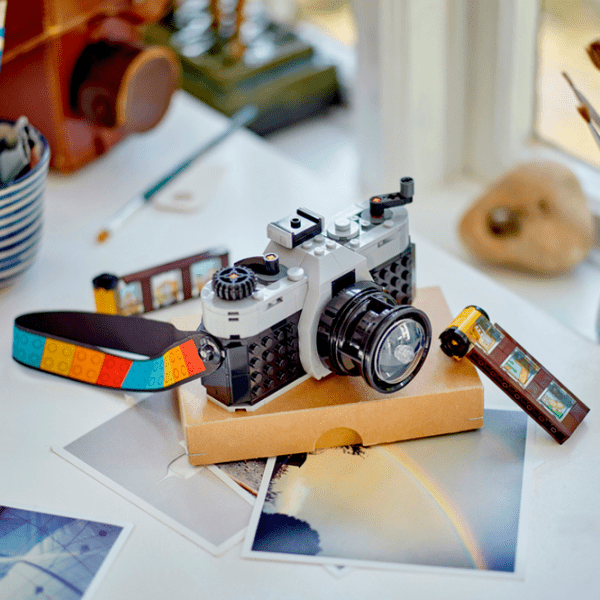 Конструктор LEGO Retro Camera Разноцветный Количество деталей 261, 8+ photo 11