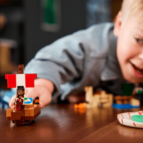 Constructor LEGO The Pirate Ship Voyage Multicolor Numărul de piese 166, 8+ photo 8