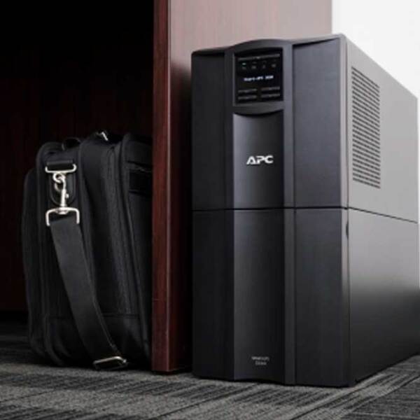 UPS APC SMT3000IC (2700/ 3000VA) Black  photo 4