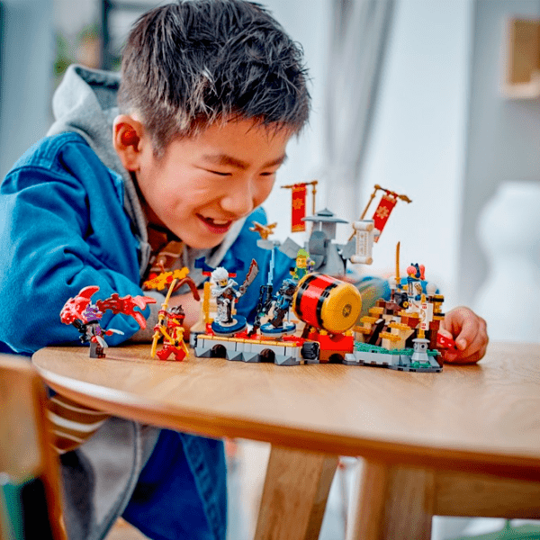 Конструктор LEGO Tournament Battle Arena Разноцветный Количество деталей 659, 7+ photo 7