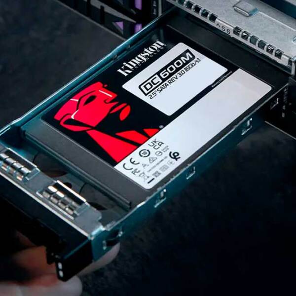 SSD Kingston DC600M 2.5'' 1.92 ТБ Скорость чтения: 560 MБ/ с,
Скорость записи: 530 MБ/ с photo 3