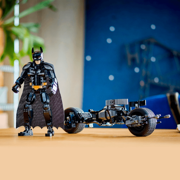 Constructor LEGO Batman Construction Figure and the Bat-Pod Bike Black Numărul de piese 713, 12+ photo 8
