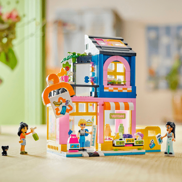 Конструктор LEGO Vintage Fashion Store Разноцветный Количество деталей 409, 6+ photo 11