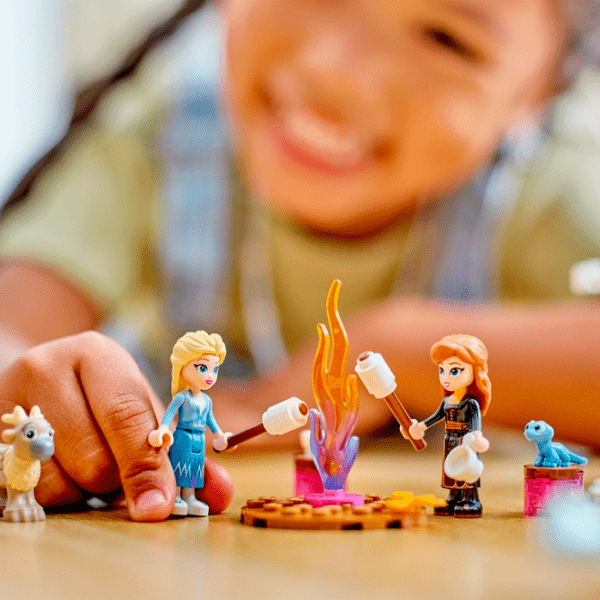 Конструктор LEGO Elsa's Frozen Castle Синий Количество деталей 163, 4+ photo 9