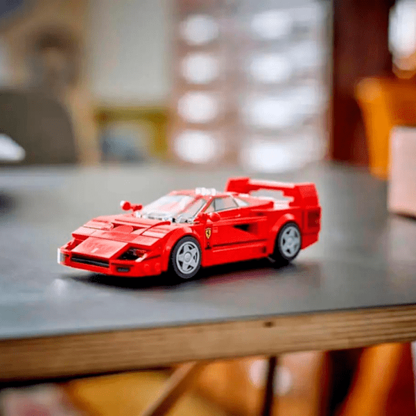 Конструктор LEGO Ferrari F40 Красный Количество деталей 318, 9+ photo 7