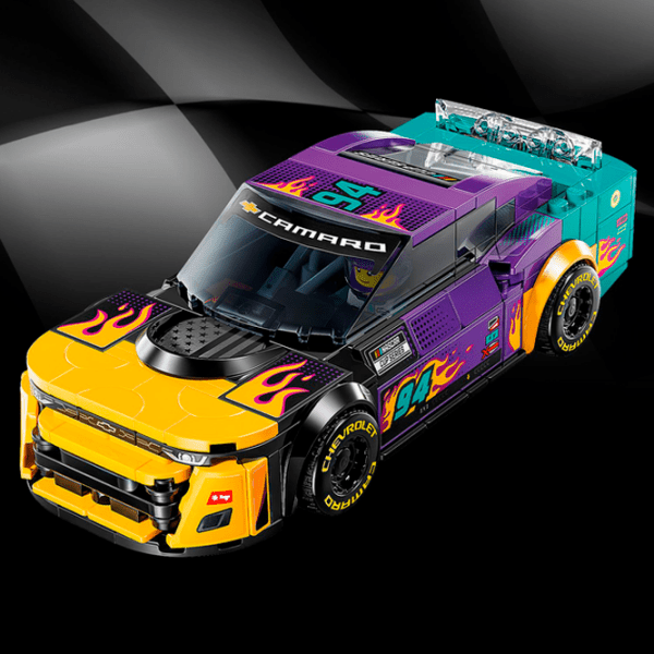 Constructor LEGO NASCAR Next Gen Chevrolet Camaro ZL1 Multicolor Numărul de piese 328, 9+ photo 3