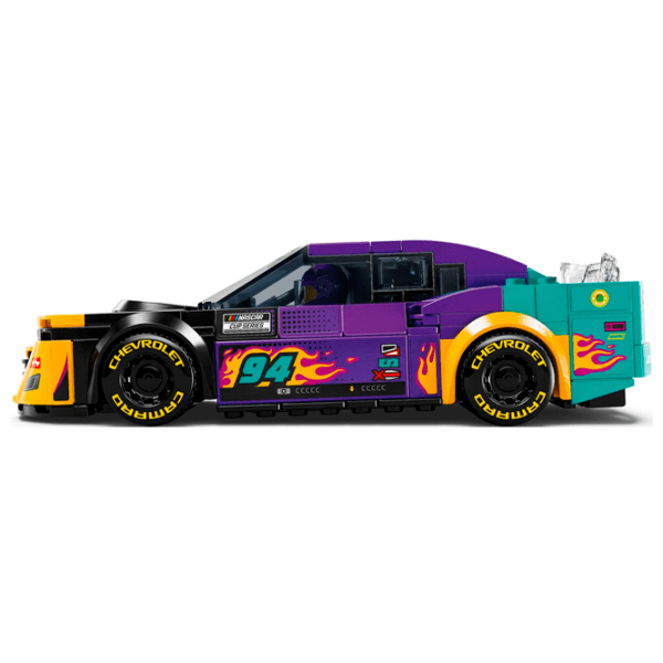 Constructor LEGO NASCAR Next Gen Chevrolet Camaro ZL1 Multicolor Numărul de piese 328, 9+ photo 12