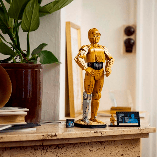 Конструктор LEGO C-3PO Золото Количество деталей 1138, 18+ photo 6