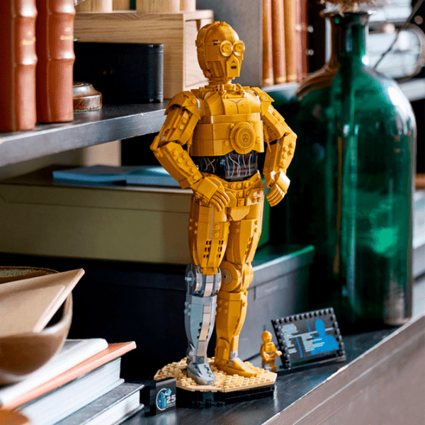 Конструктор LEGO C-3PO Золото Количество деталей 1138, 18+ photo 7