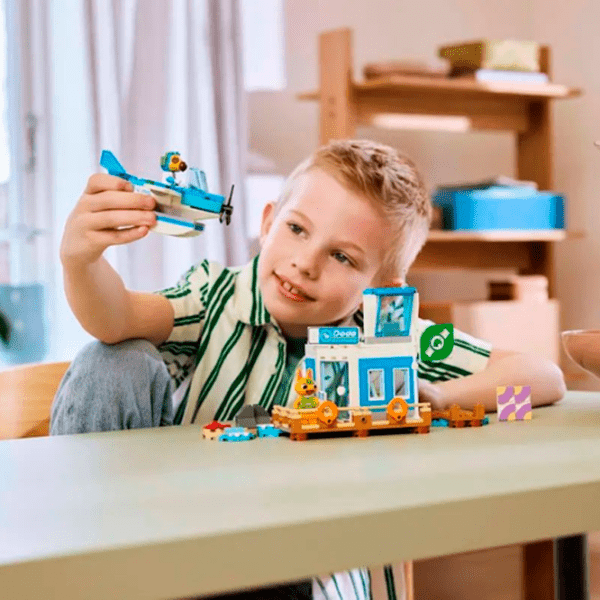 Constructor LEGO Fly with Dodo Airlines Multicolor Numărul de piese 292 , 7+ photo 6