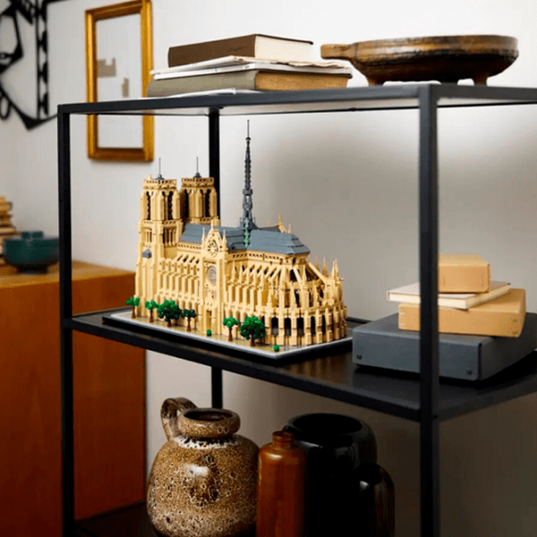 Конструктор LEGO Notre-Dame Коричневый Количество деталей 4383, 18+ photo 11