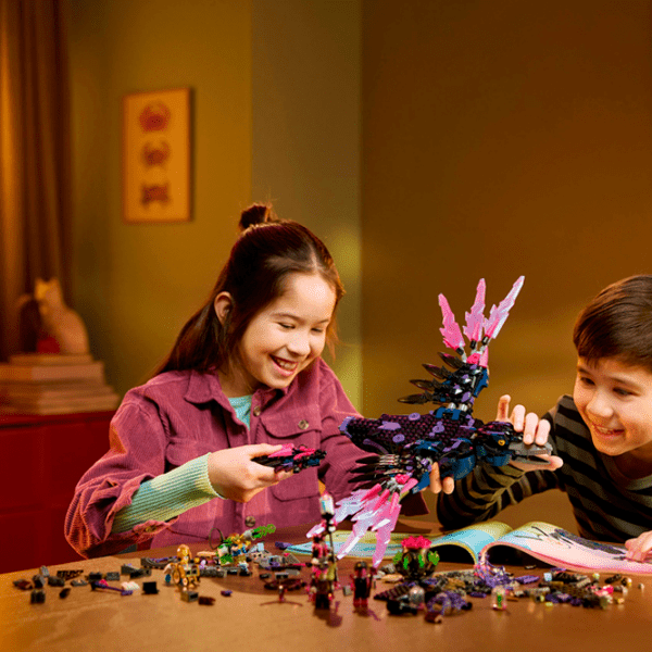 Constructor LEGO The Never Witch's Midnight Raven Multicolor Numărul de piese 1203, 9+ photo 10