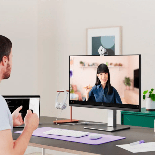 Веб-камера Logitech Brio 300 Белый  photo 9