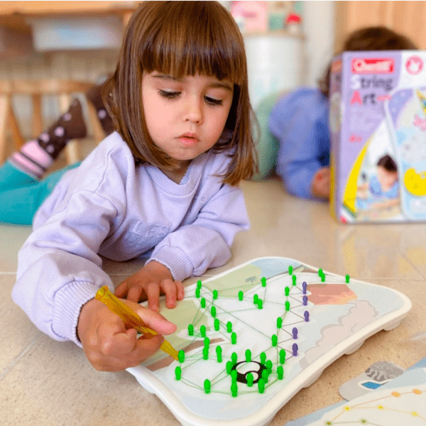 Set de creație Quercetti Play Creativo String Art 8007905028414 Multicolor Pentru fetițe, 4+ photo 4