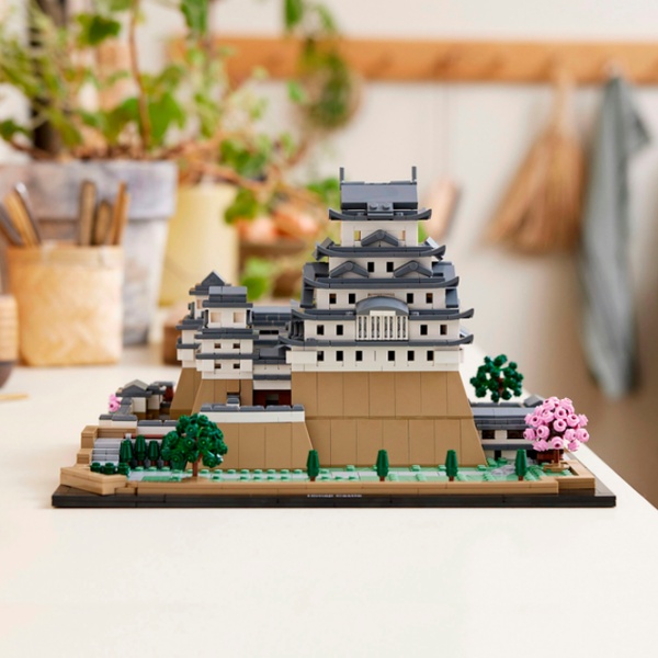 Constructor LEGO Himeji Castle Gray Numărul de piese 2125, 18+ photo 5