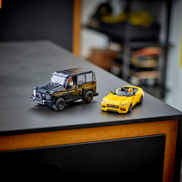 Конструктор LEGO Mercedes-AMG G 63 & Mercedes-AMG SL 63 Разноцветный Количество деталей 808, 10+ photo 7