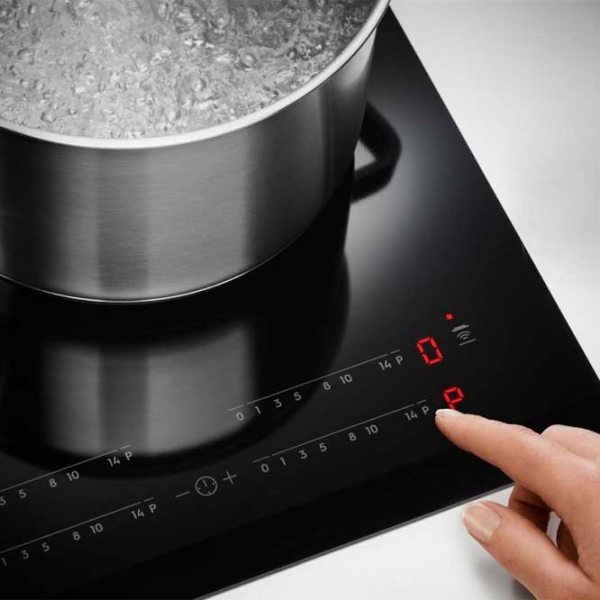 Plită încorporabilă cu inducție Electrolux EIT61443B Black Vitroceramică, 7200 W photo 4