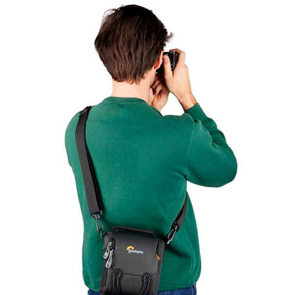 Geantă pentru aparat foto Lowepro Adventura SH 120 III Black Poliester photo 7