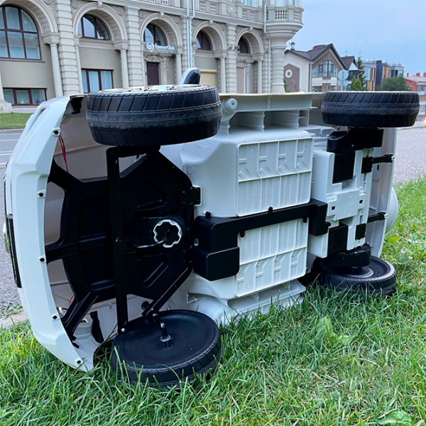 Mașină electrică Toyota Land Cruiser Richi Tichi JJ2022/1 White 3+ | 30 kg | 7 km/h photo 14