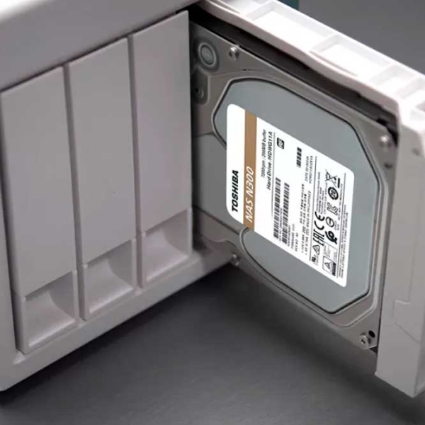 HDD Toshiba HDWG480UZSVA 3.5'' 8 ТБ  photo 5