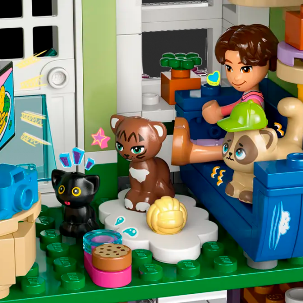 Constructor LEGO Heartlake City Apart Multicolor Numărul de piese 2040, 12+ photo 4