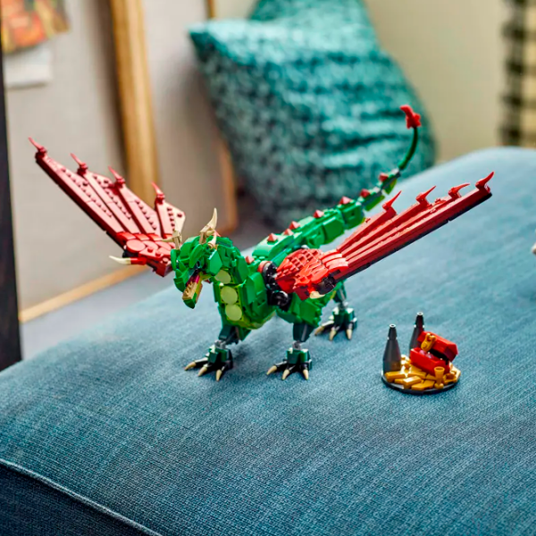 Constructor LEGO Medieval Dragon Multicolor Numărul de piese 715, 9+ photo 7