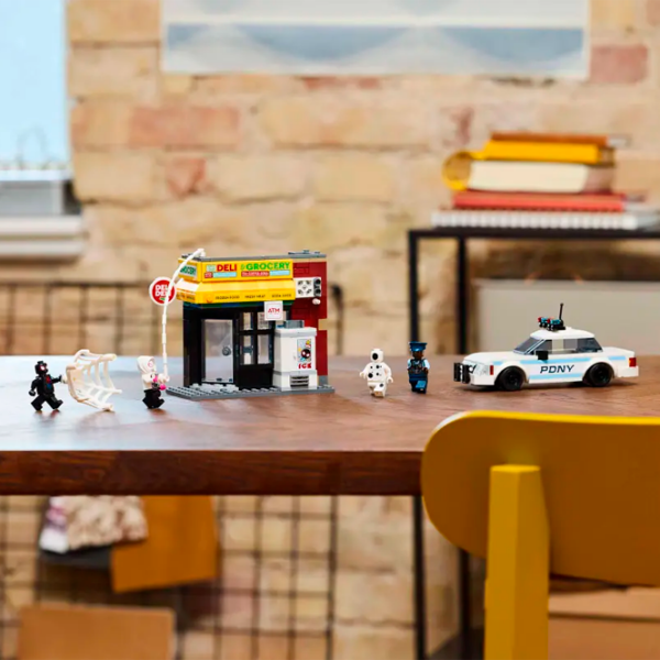 Constructor LEGO Miles Morales VS The Spot Multicolor Numărul de piese 375, 9+ photo 7