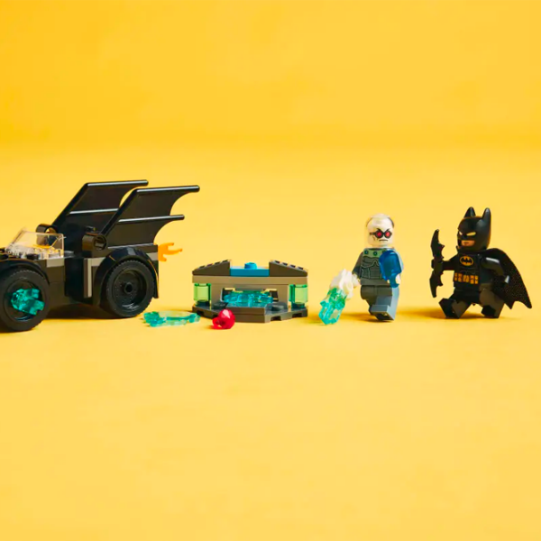 Constructor LEGO Batman VS Mr Freeze Multicolor Numărul de piese 63 , 4+ photo 7
