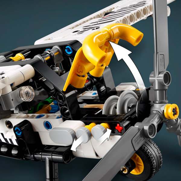 Constructor LEGO Bush Plane Multicolor Numărul de piese 333, 8+ photo 4