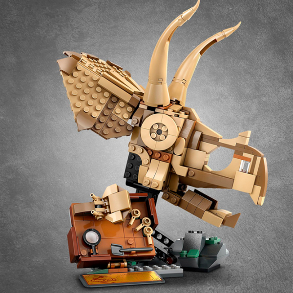 Constructor LEGO Dinosaur Fossils: Triceratops Skull Multicolor Numărul de piese 468, 9+ photo 3