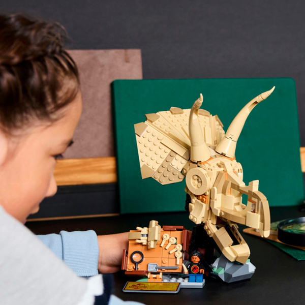 Constructor LEGO Dinosaur Fossils: Triceratops Skull Multicolor Numărul de piese 468, 9+ photo 7