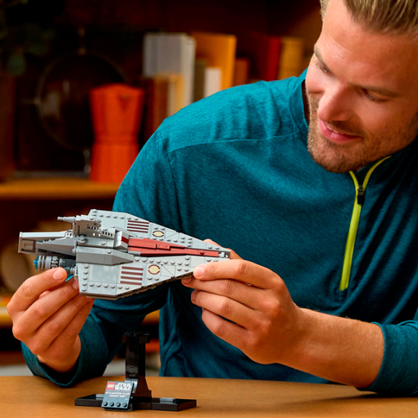 Constructor LEGO Acclamator-Class Assault Ship Gray Numărul de piese 450, 18+ photo 5