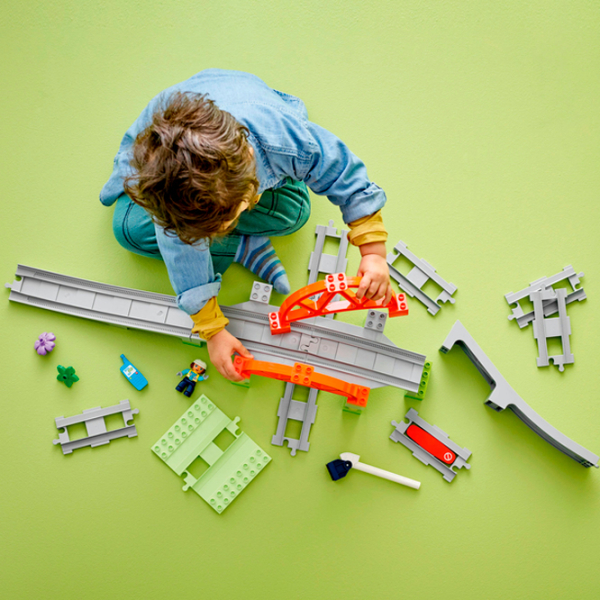 Constructor LEGO Train Bridge and Tracks Expansion Set Multicolor Numărul de piese 42, 2+ photo 3