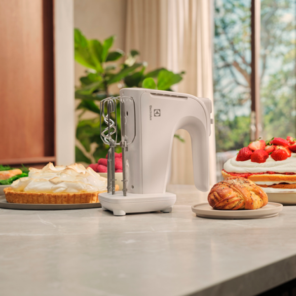 Миксер Electrolux EHM4W Белый 500 Вт, Количество скоростей: 5, Турборежим photo 7