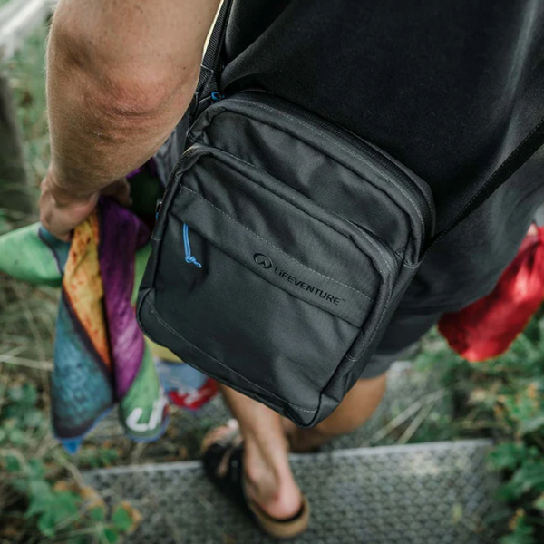 Geantă de umăr Lifeventure RFID Shoulder Bag Blue
Gray  photo 6