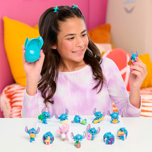 Figurină Stitch Disney Capsule Mini Figures Wave 3 3+ / Blue photo 2