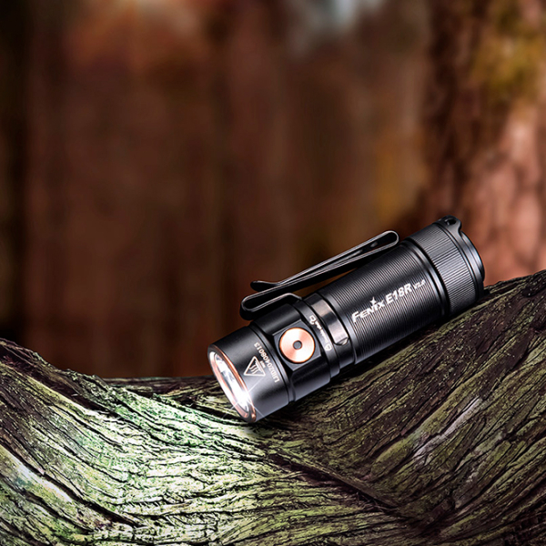 Lanternă Fenix E18R V2.0 Black  photo 6